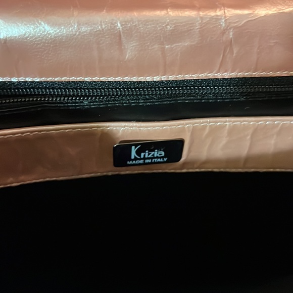 Vintage Metallic Peach Leather Envelope Crossbody Bag Krizia - Picture 4 of 5
